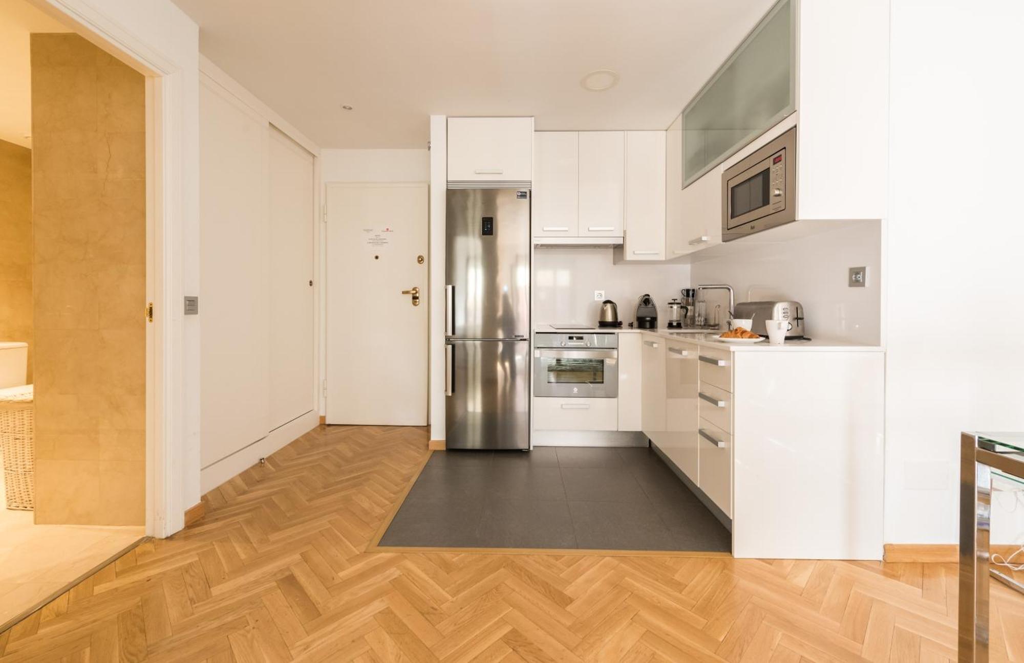 Ferienwohnung Downtown Urban Madrid Exterior foto